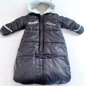 3Pommes baby black white bunting snowsuit puffer size 3 months